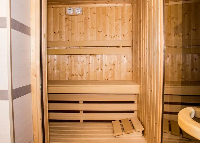Sauna Luxurious * كراكوفيا